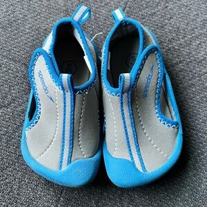 EUC Speedo Little Kids Water Shoes